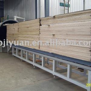 High frequency wood vacuum dryer