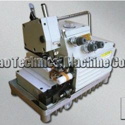 High speed glove overlock machine