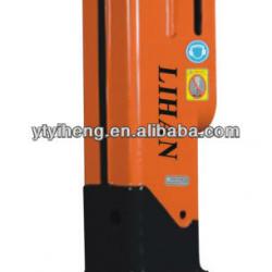 hydraulic breaker