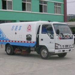 ISUZU mini sweeper truck (600P)