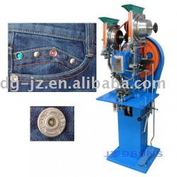 Jeans pocket rivet machine