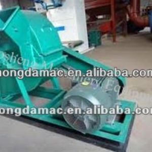 Low consumption industrial wood chipper