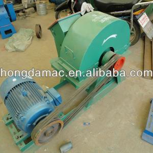 Low consumption wood chipper