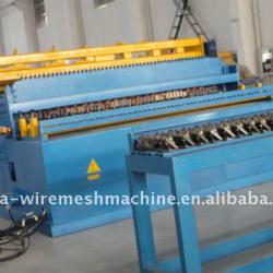 Mechanical adjusting mesh welding machine