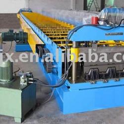 Metal deck roll forming machine