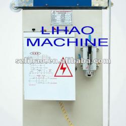 Metal sheet straightening machine