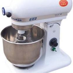 Milk mixing machine