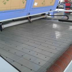 NC-F1810 low price and automatic co2 laser home textile cutting cutter machine