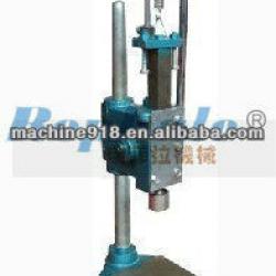 new design soft drink/beer Bottle Capping Machine manual