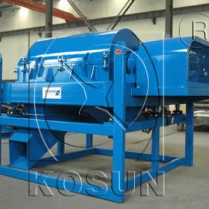 Oilfield drilling mud horizontal centrifuge