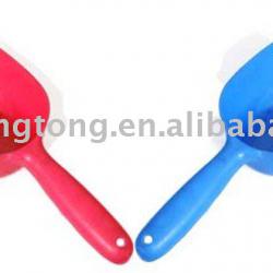 Plastic little food scoop