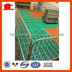 Plastic slats floor for pigs