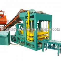 QT4-25 concrete hollow block making machine