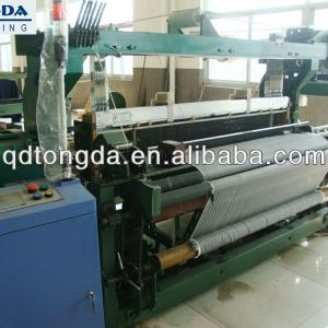 rapier loom for weaving light medium heavy fabric