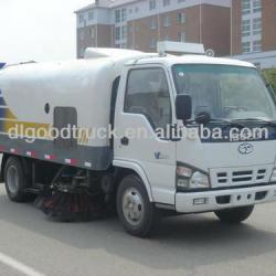 Road sweeper truck