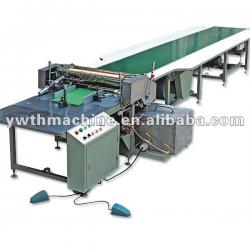 Rubber Feeding Semi Automatic Paper Gluing Machine