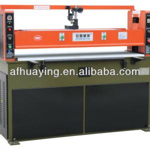 Rubber hydraulic press die cutting machine