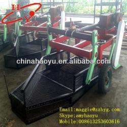 self-propelled mini peanut harvester for hot sale