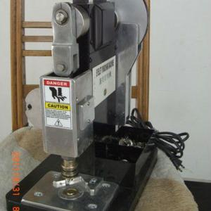 semi-auto eyelet punching machine