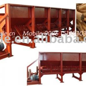 Single roller wood peeling machine