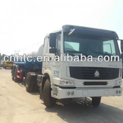 SINOTRUK HOWO water tanker truck