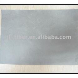 sintered metal filter media for essential oil