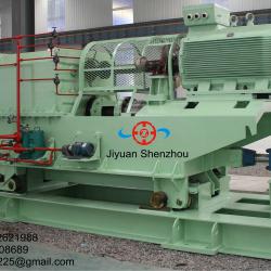 Steel strip coiling machine