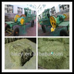 Straw baler driving by tractor//008618703616828