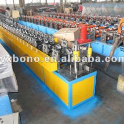 Stud forming machine