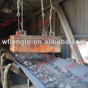 Suspended permanent conveyor belt magnet