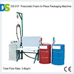 Thermal insulation pipe foam machine