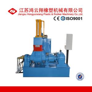 Tipping bucket type rubber kneader machine