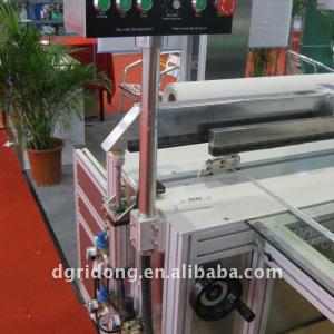 Ultrasonic Automatic Fabric Cuttting Machine