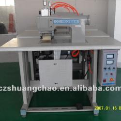 Ultrasonic lace cutting machine