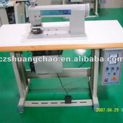 Ultrasonic lace making machine