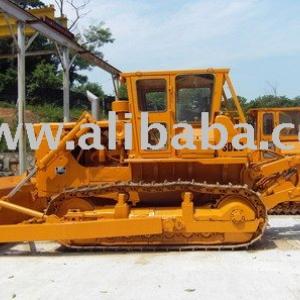 used Bulldozer KOMATSU D85A-18 (SD20)