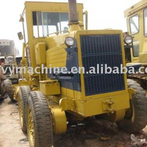 USED KOMATSU GD605R-2 MOTOR GRADER