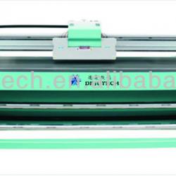 UV roll and flatbed printer