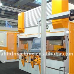 WF67K-160T/3200 cnc plate bending machine