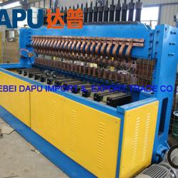 Wire construction mesh making machine