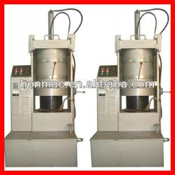 with ISO9001 and factory price small oil press