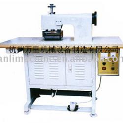 WL-PC super-width ultrasonic lace machine