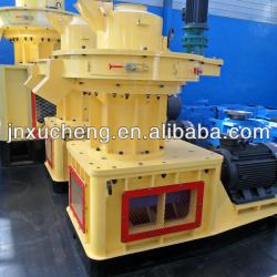 XGJ560 biomass wood sawdust burning pellet machine