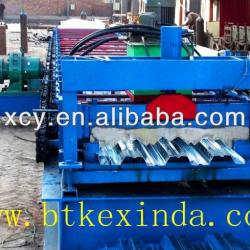 Zinc 688 matel steel deck plate cold roll forming machine