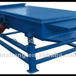 ZXS Linear Vibrating Screen for classifiting the different sizes of the grains.