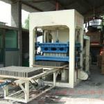 2011 hot selling High efficient but not expensive automatic concrete block making machinery