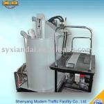 Twin cylinder thermoplastic paint preheater