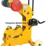 Pipe cutting machine