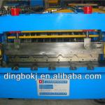 5.5KW motor power trapezoid roof roll forming machine