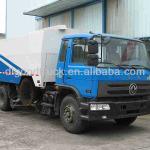 5000L Dongfeng 4x2 vaccum road sweeping machine